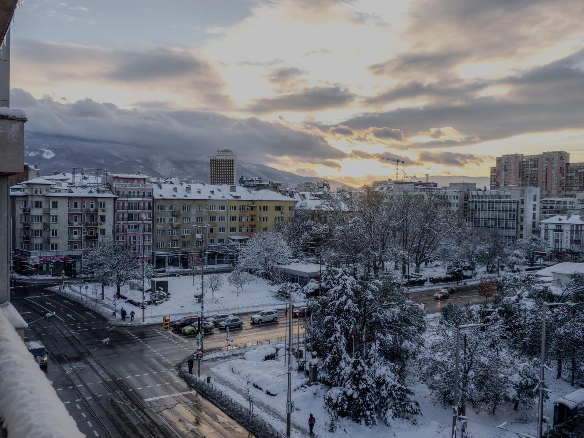 Central Apartment Parking Two Bedrooms Sky Terrace Sofia Extérieur photo